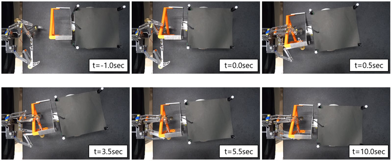 Docking motion of automatic enclosing claw-type mechanism (AECM)