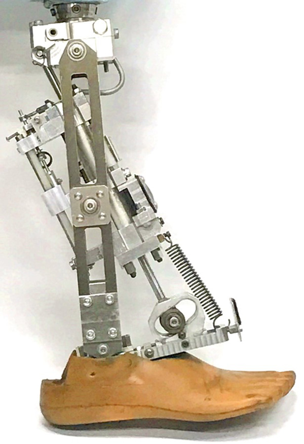 Non-Energized Above Knee Prosthesis Enabling Stairs Ascending and Descending with Hydraulic Flow Controller