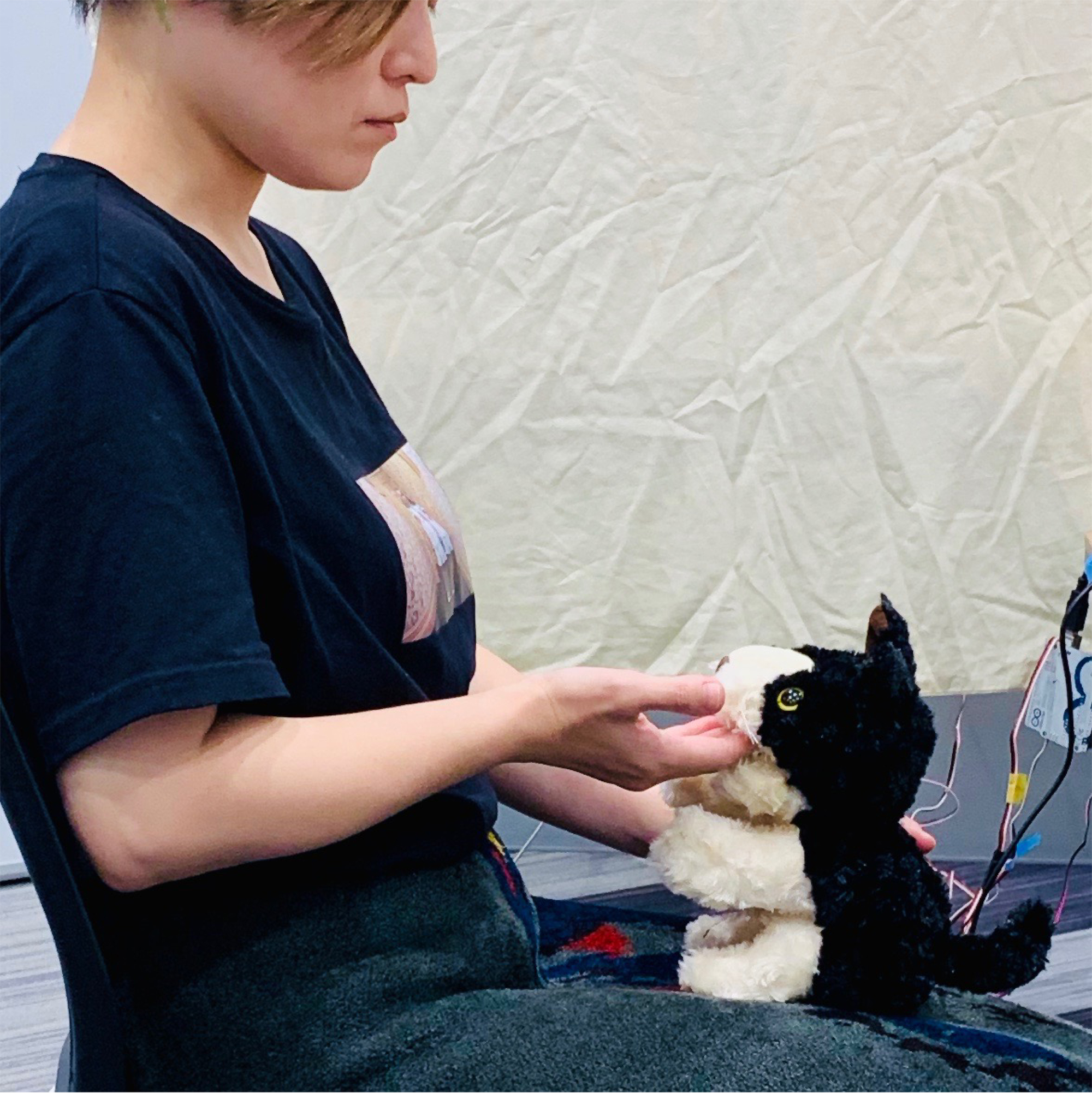 Play-biting communication with the robot
