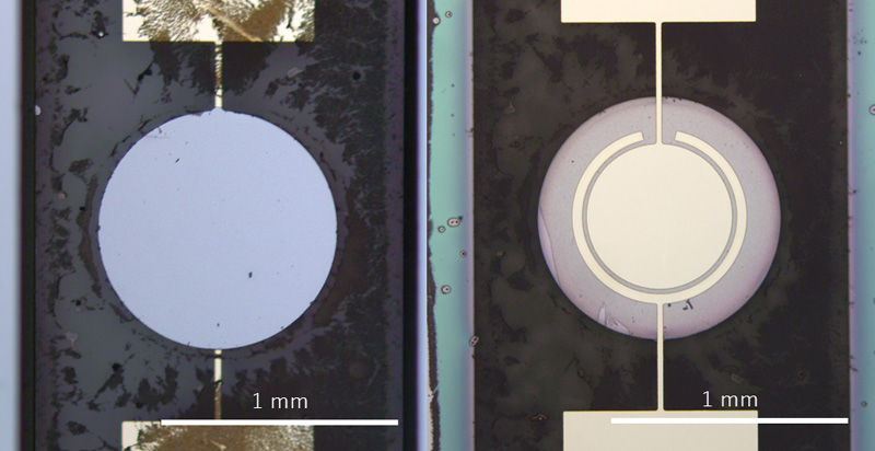 Front (left fig.) and back (right fig.) of the fabricated node supported varifocal mirror