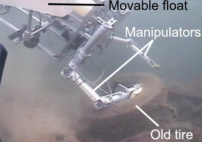 Numerical and Experimental Analysis of Portable Underwater Robots with a Movable Float Device