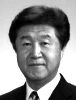Hee-Hyol Lee